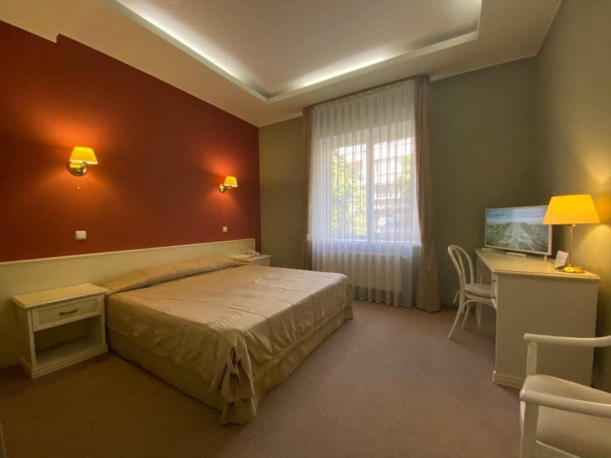 Diligence Hotel Kherson Eksteriør bilde