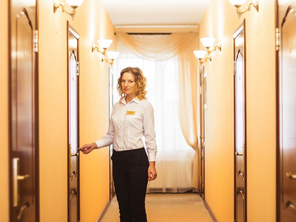 Diligence Hotel Kherson Eksteriør bilde